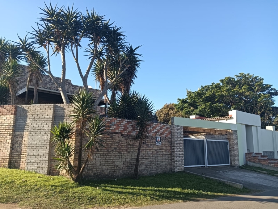 3 Bedroom Property for Sale in Gonubie Eastern Cape